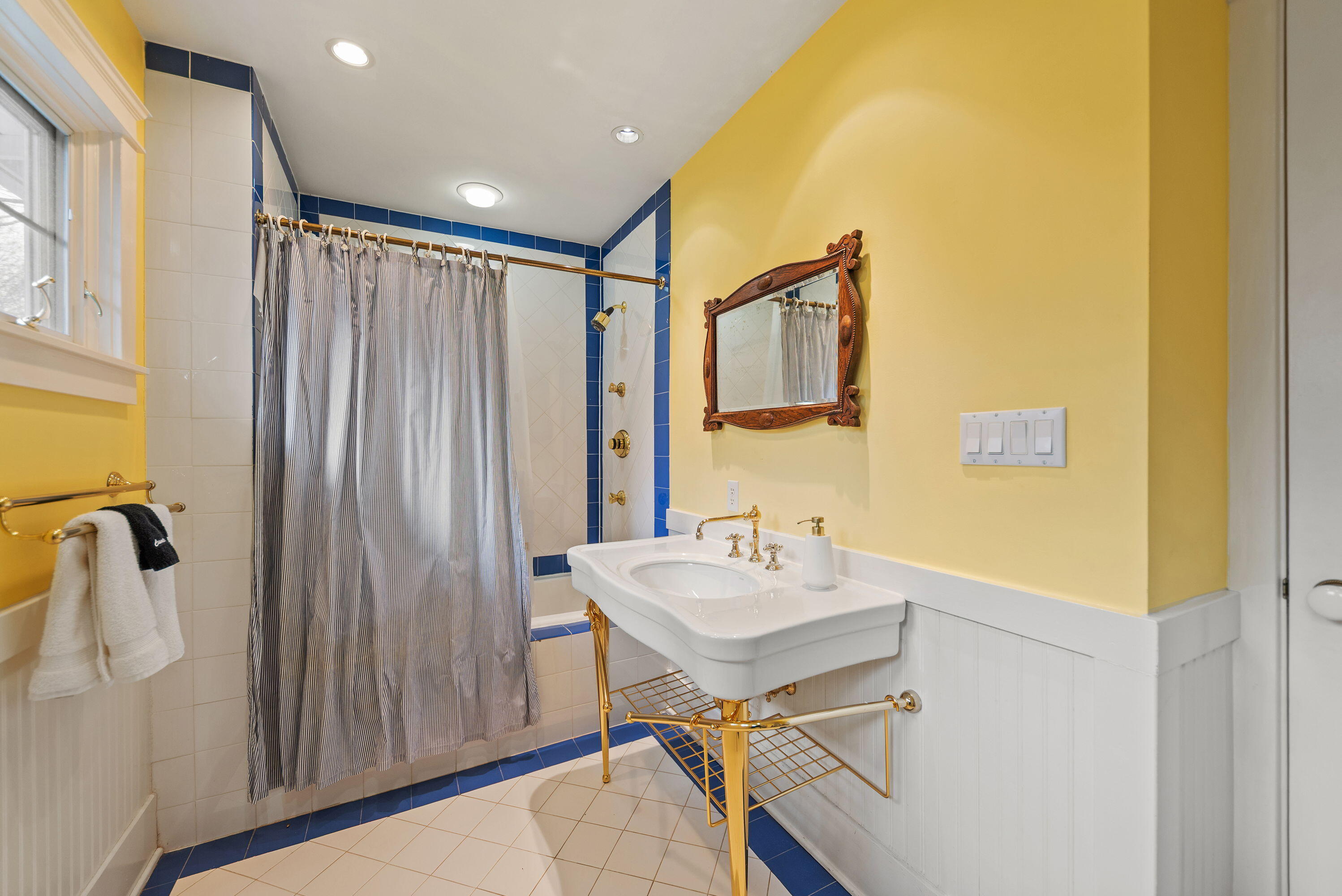 14895 Lakeshore Road Lakeside, MI 49116 - Photo 28 of 35 25_DavidDDP_7322