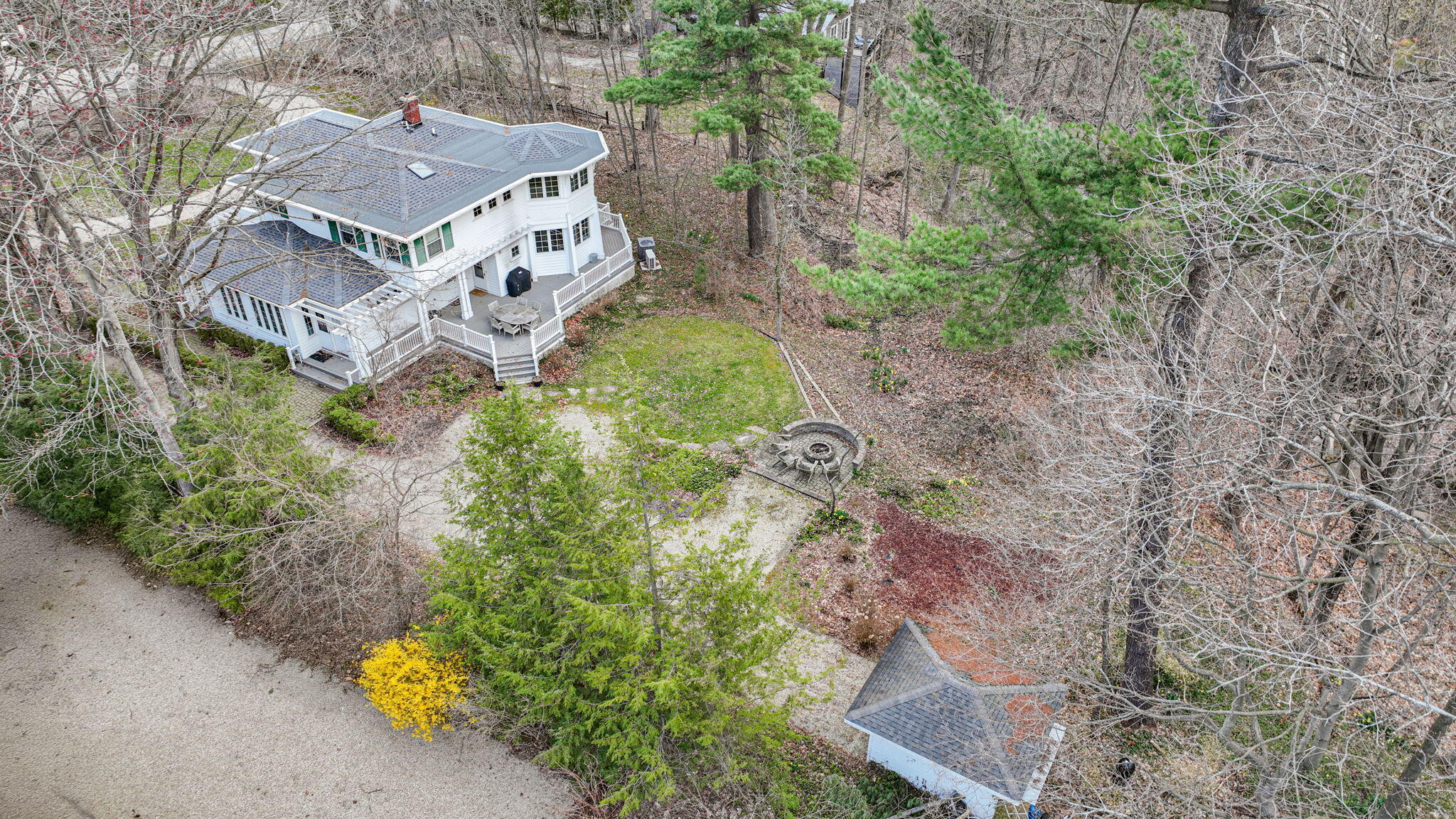 14895 Lakeshore Road Lakeside, MI 49116 - Photo 35 of 35 2-web-or-mls-DJI_0904