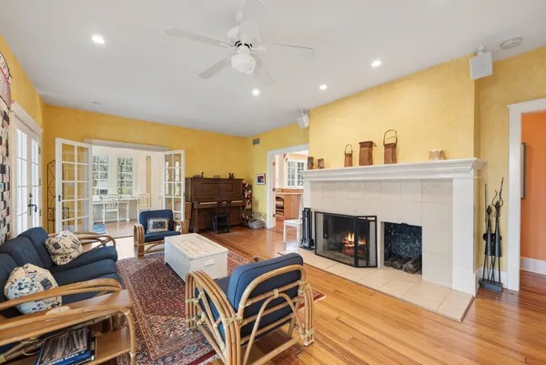 $2,460,000 | 14895 Lakeshore Road, Lakeside, MI 49116