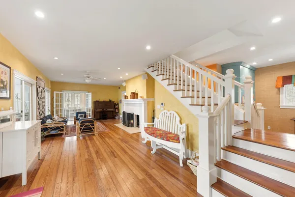 $2,460,000 | 14895 Lakeshore Road, Lakeside, MI 49116