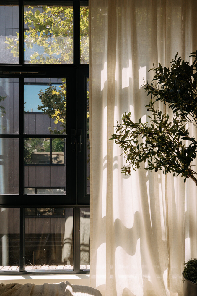 402 Union Avenue, Unit 3 Brooklyn, NY 11211 - Photo 14 of 23 a view of a entryway