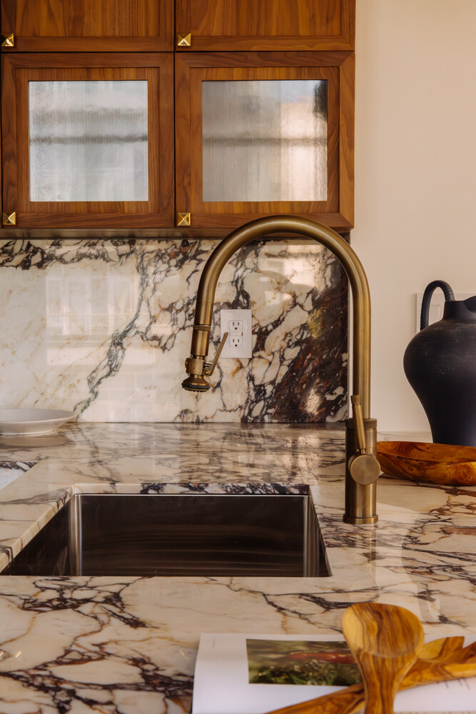 402 Union Avenue, Unit 3 Brooklyn, NY 11211 - Photo 5 of 23 a front view of a house with a door