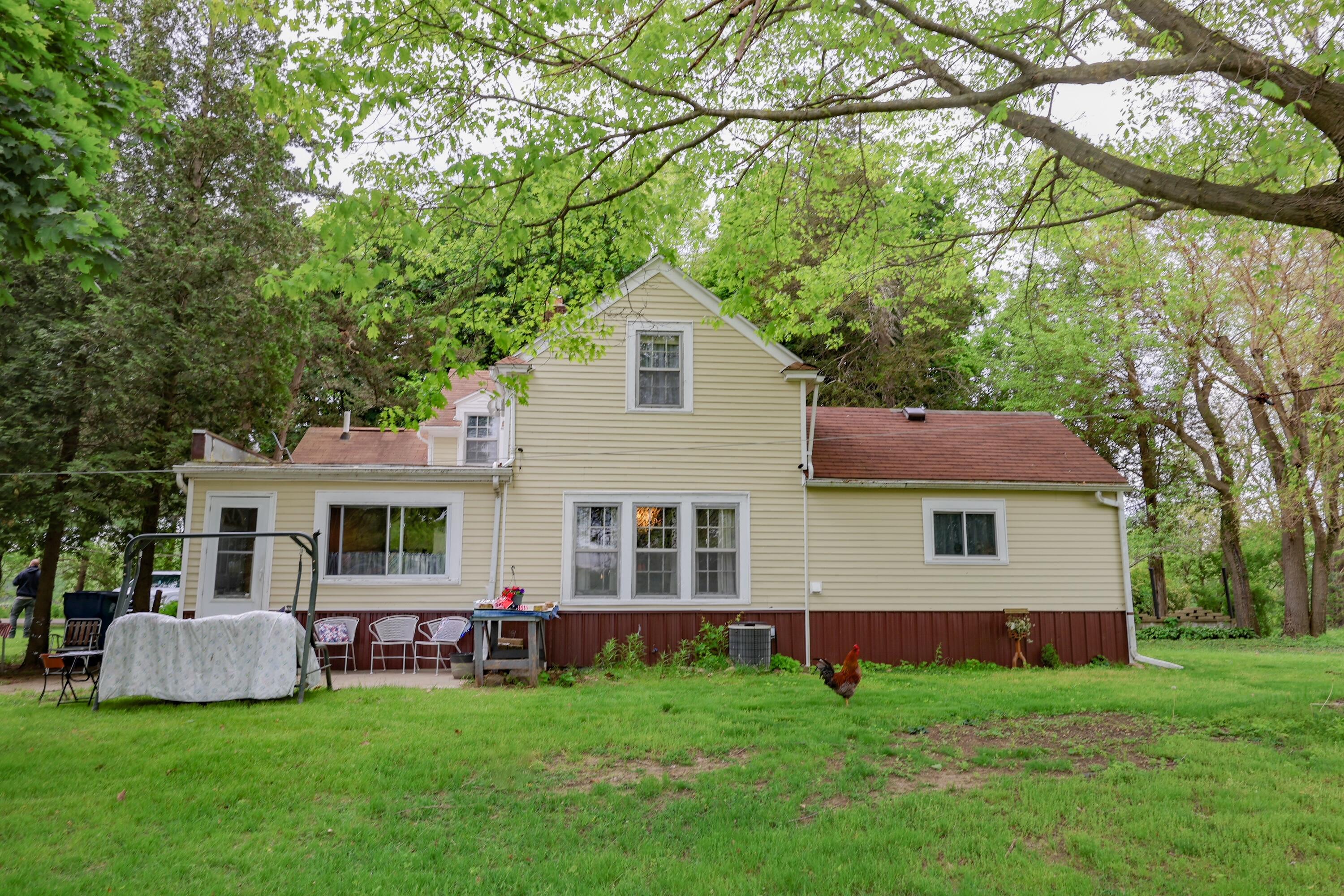 2831 Hemlock Road Quincy, MI 49082 - Photo 3 of 24 IMG_5397