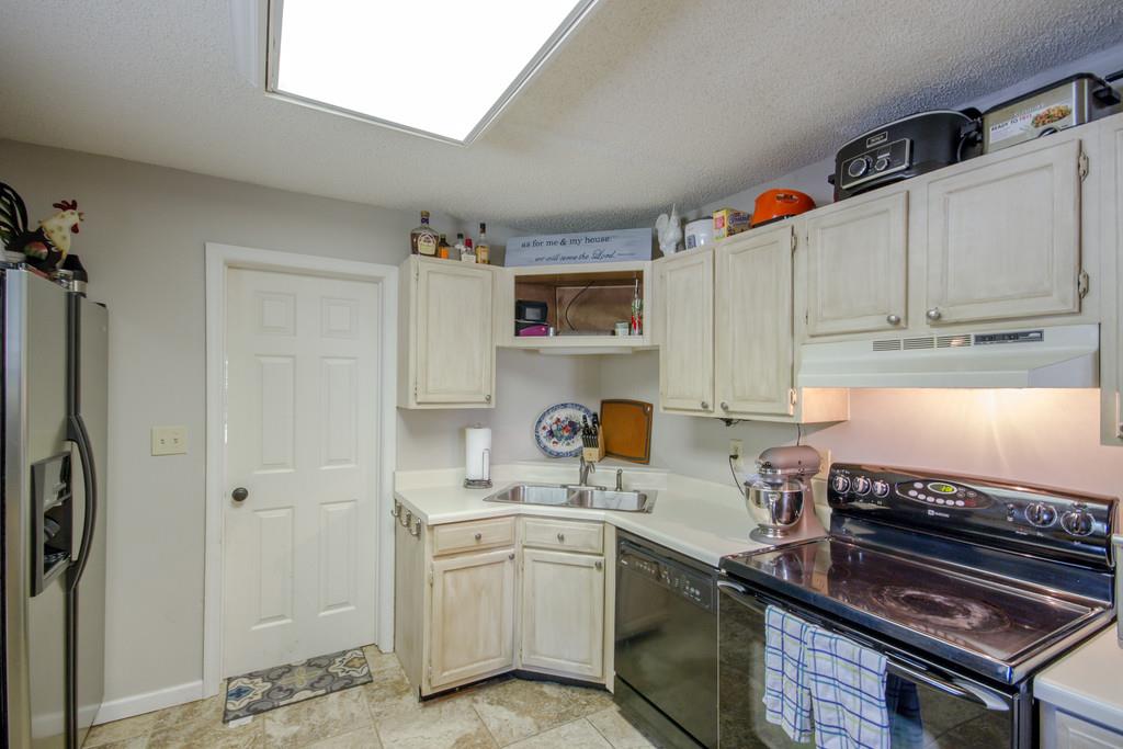 2978 Spring Hill Duplex Road Spring Hill, TN 37174 - Photo 14 of 27 Gallery Image 14