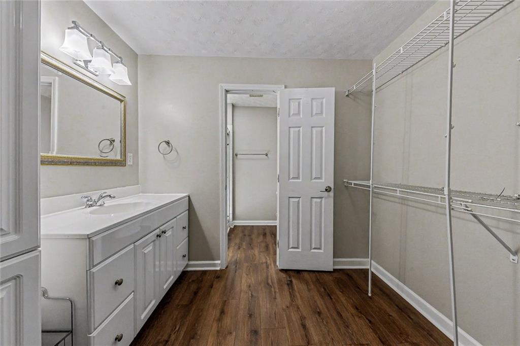 2570 Johnston Road Northwest Kennesaw, GA 30152 - Photo 30 of 66