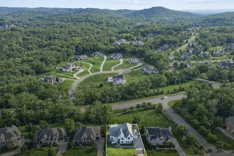 $2,199,000 | 9613 Portofino Drive, Brentwood, TN 37027