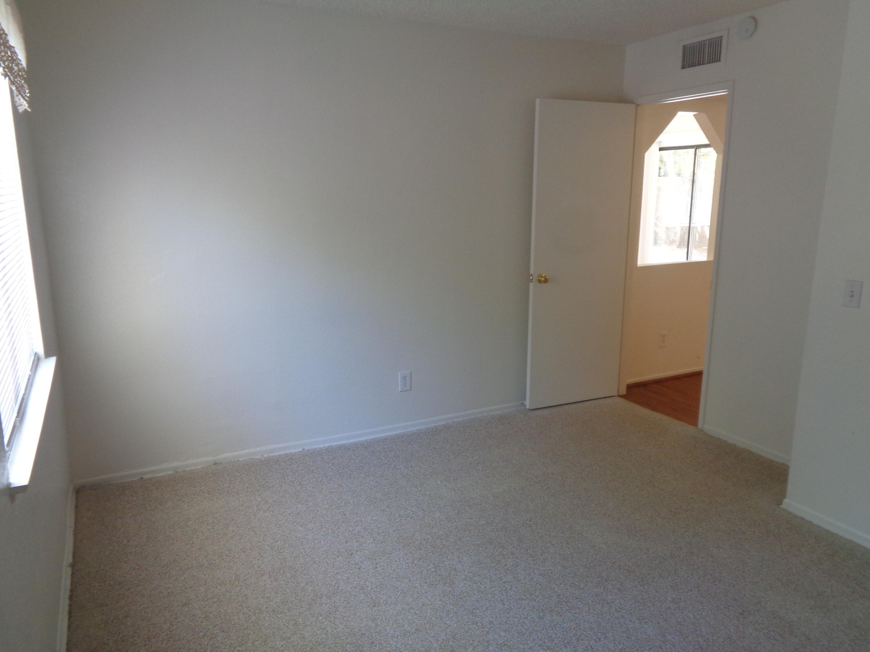 44027 Ruthron Avenue Lancaster, CA 93536 - Photo 13 of 33 DSC04306
