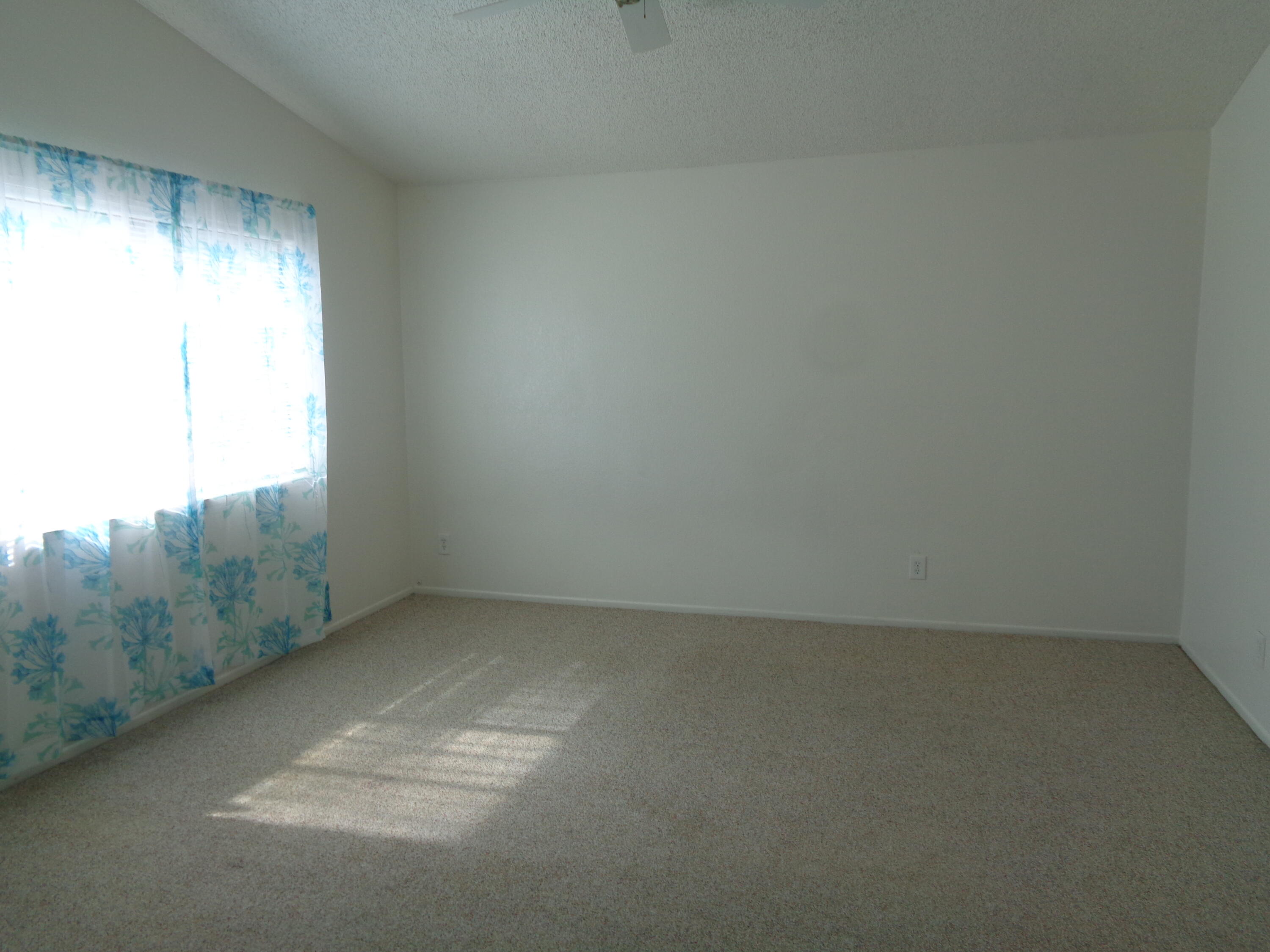 44027 Ruthron Avenue Lancaster, CA 93536 - Photo 24 of 33 DSC04399