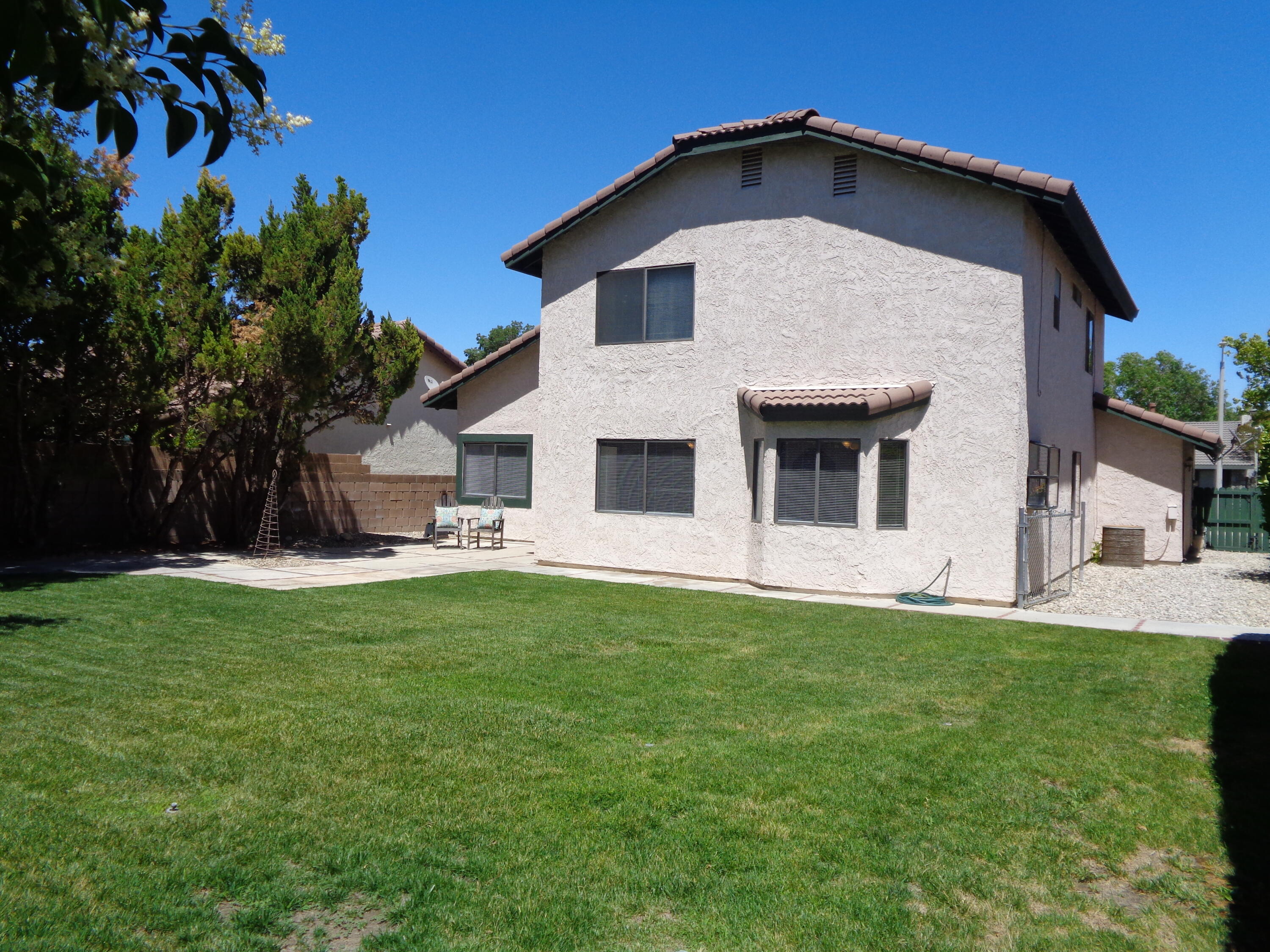 44027 Ruthron Avenue Lancaster, CA 93536 - Photo 29 of 33 DSC04327