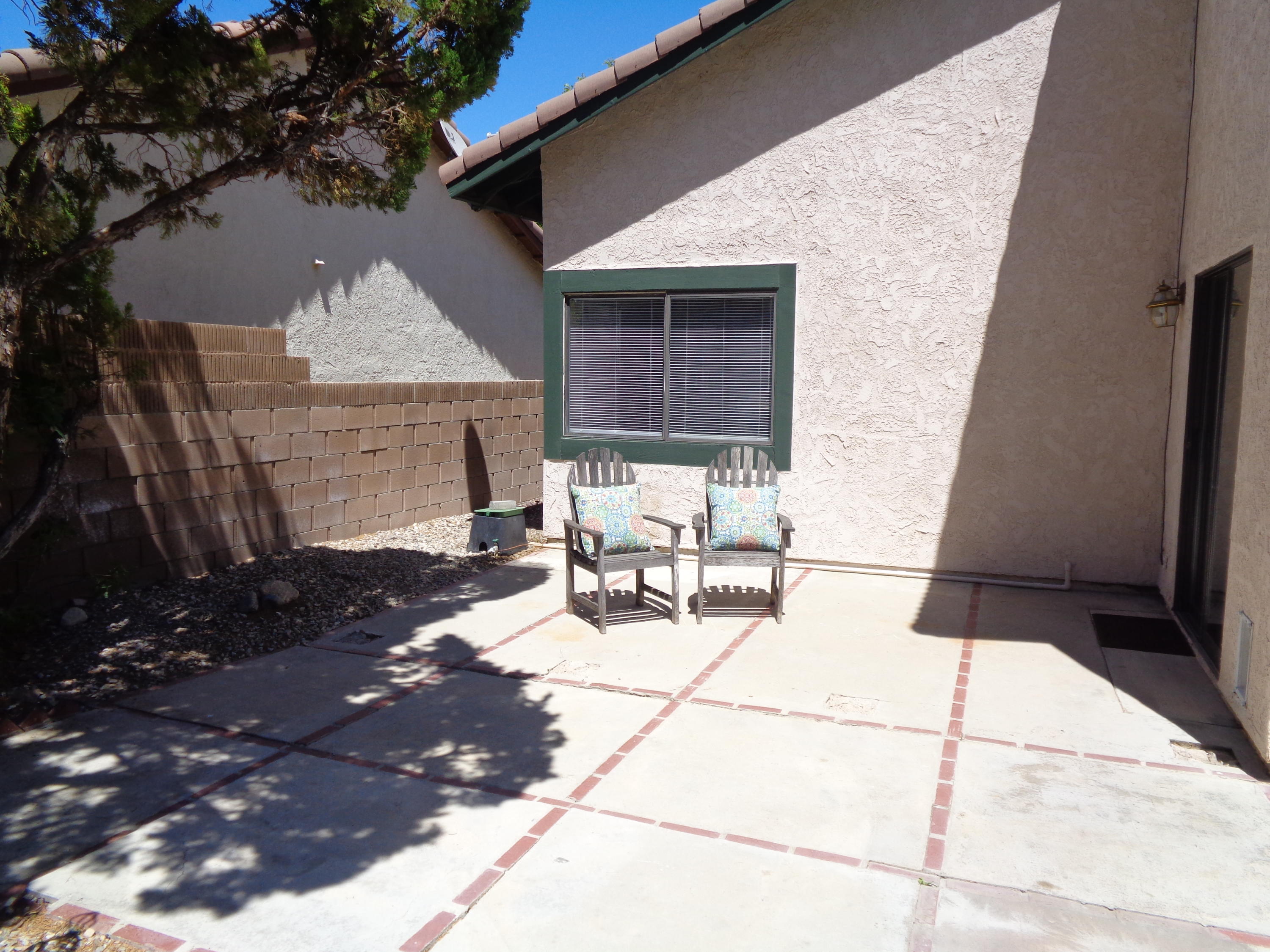 44027 Ruthron Avenue Lancaster, CA 93536 - Photo 31 of 33 DSC04331