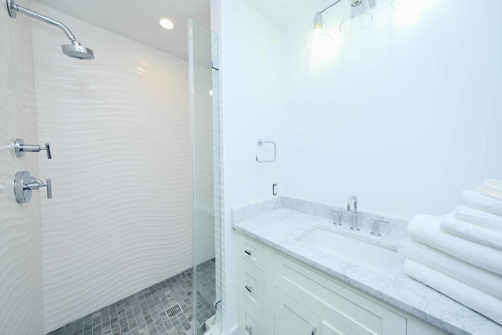 8 Walsh Street Nantucket, MA 02554 - Photo 18 of 34