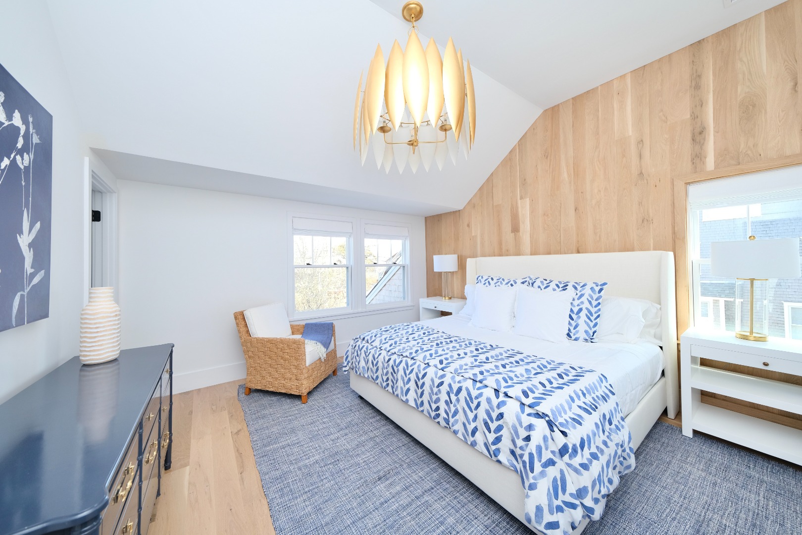 8 Walsh Street Nantucket, MA 02554 - Photo 19 of 34