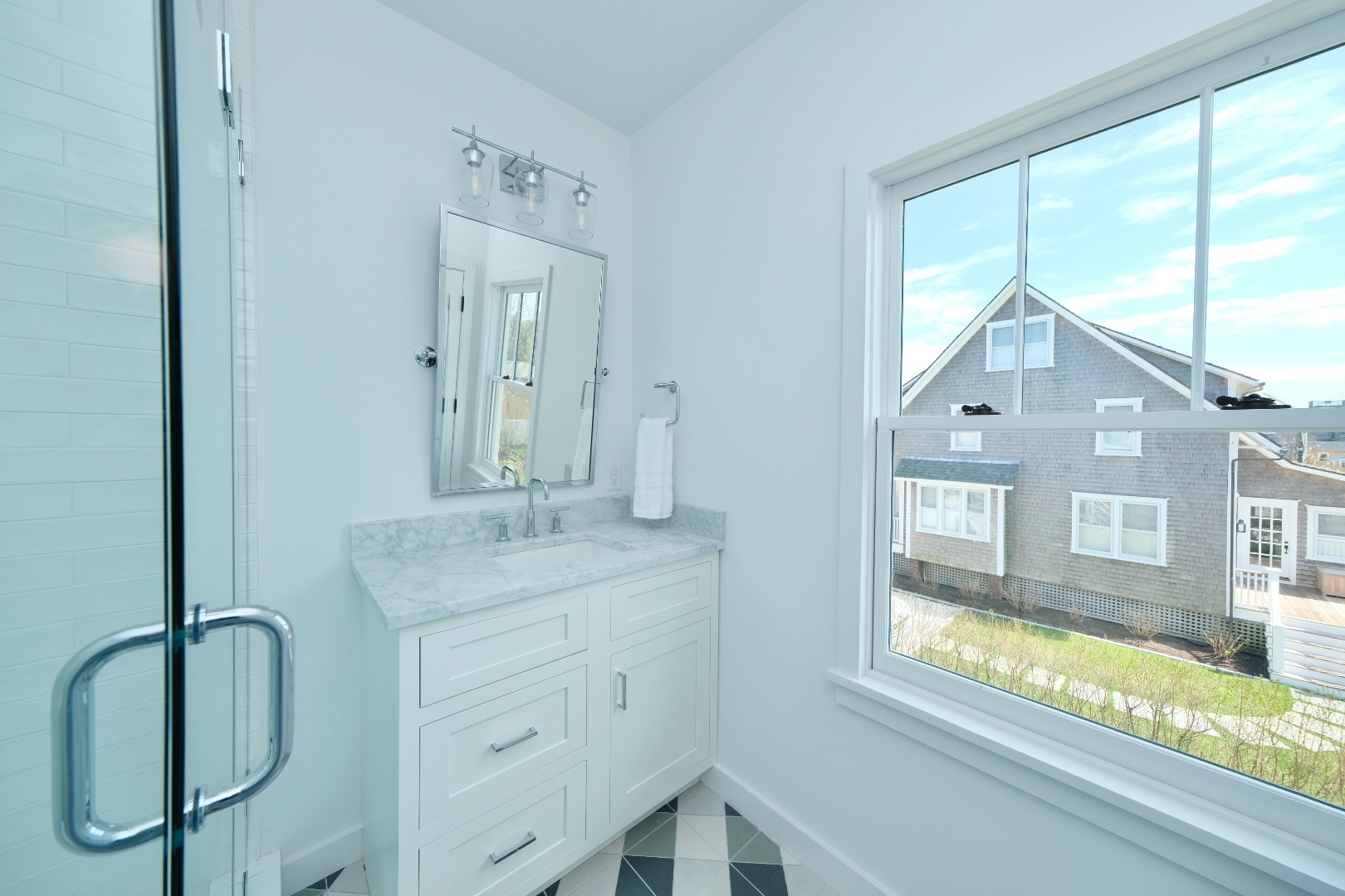 8 Walsh Street Nantucket, MA 02554 - Photo 24 of 34