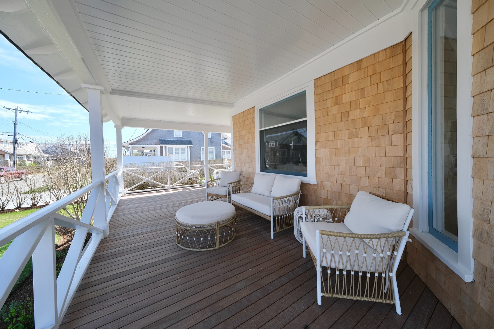 8 Walsh Street Nantucket, MA 02554 - Photo 4 of 34