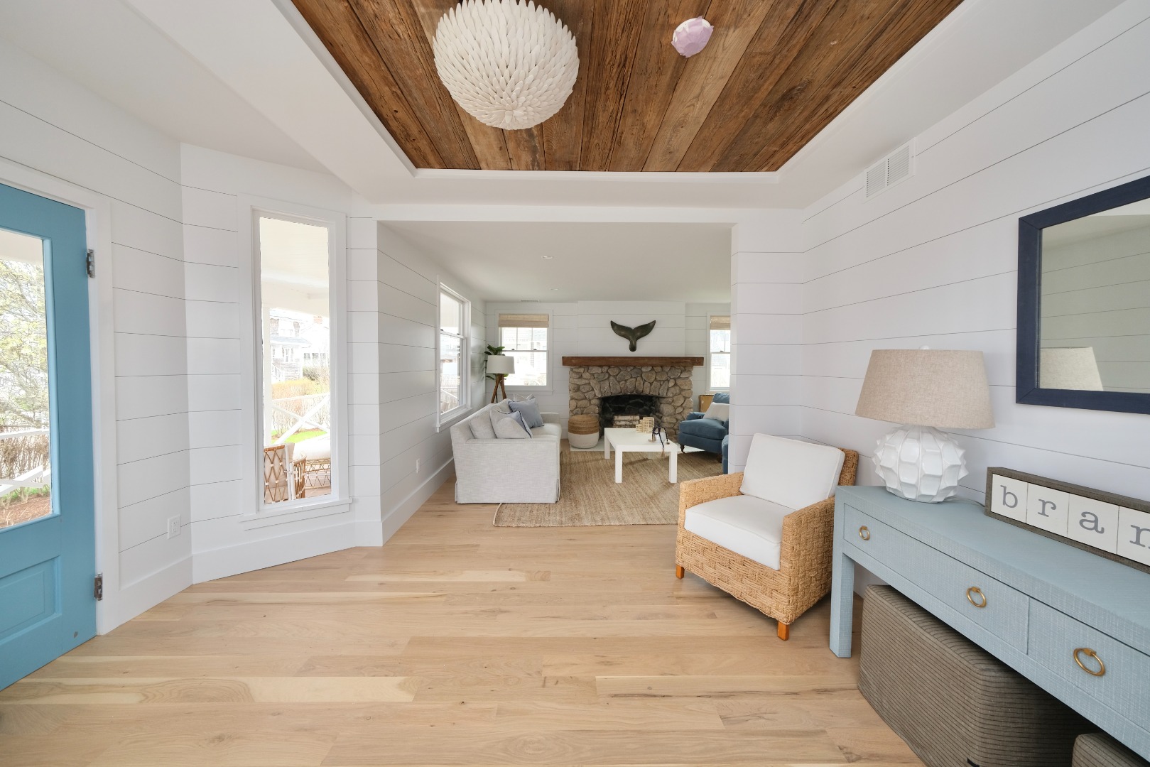 8 Walsh Street Nantucket, MA 02554 - Photo 7 of 34