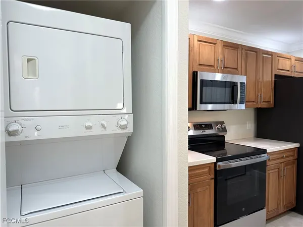 $1,670 | 9465 Ivy Brook Run, Unit 910, Fort Myers, FL 33913