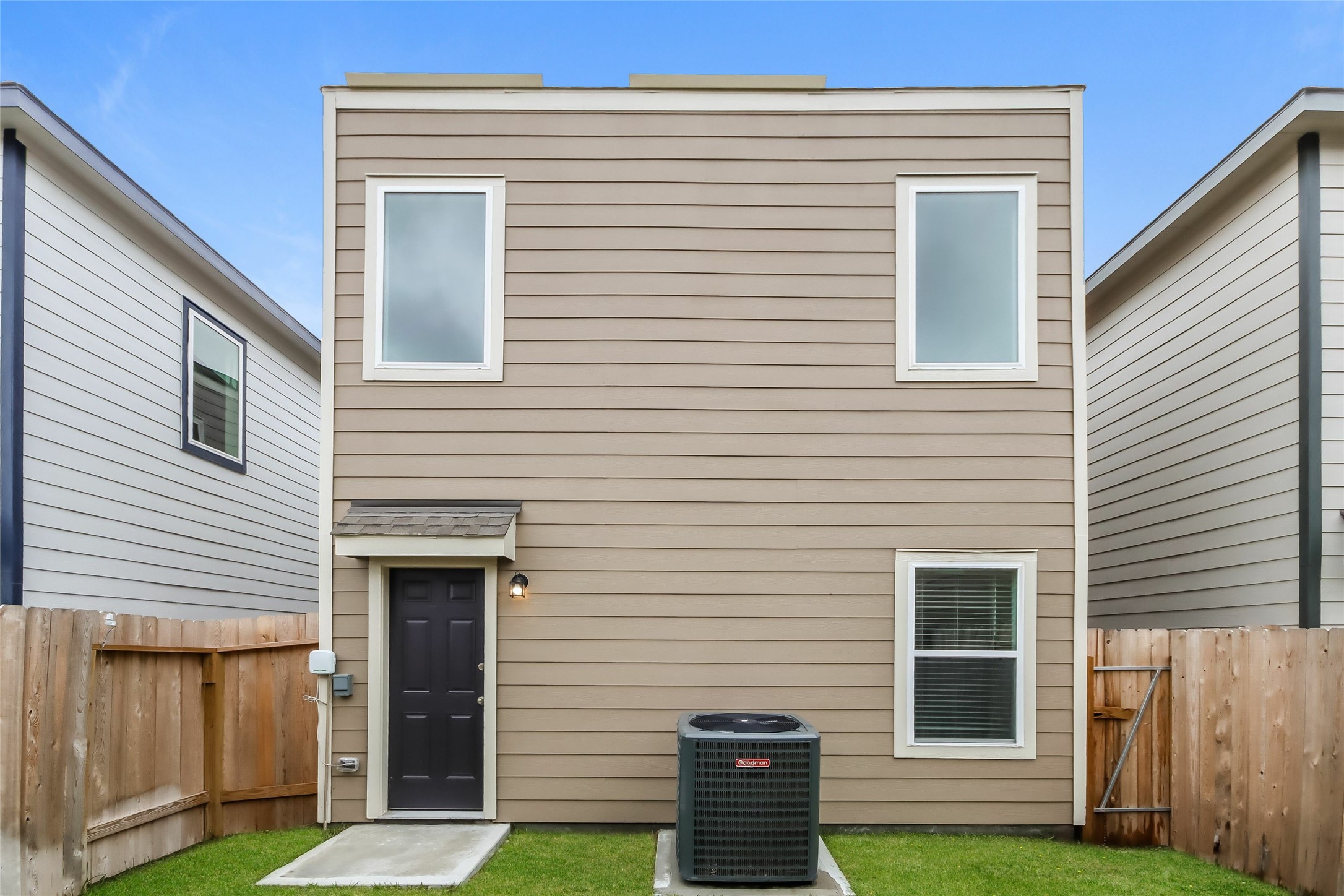 15257 Estrella Road East Houston, TX 77073 - Photo 3 of 16