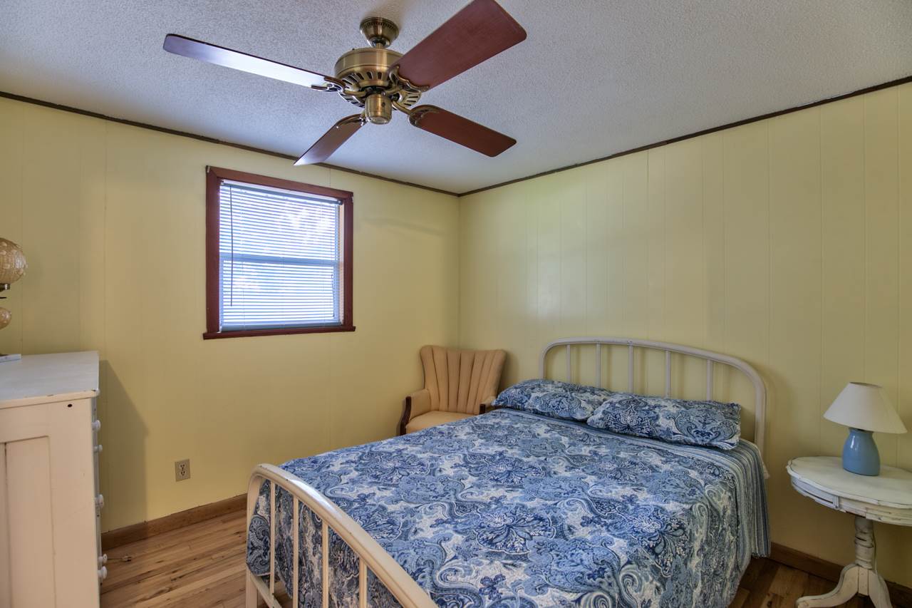 1061 Drake Acres Road Quincy, FL 32351 - Photo 20 of 36
