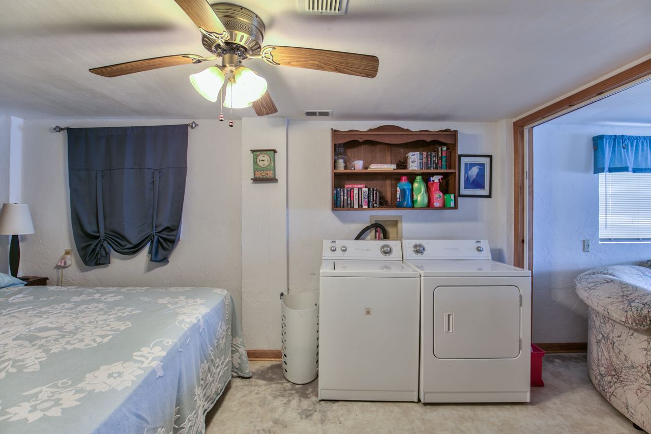 1061 Drake Acres Road Quincy, FL 32351 - Photo 8 of 36