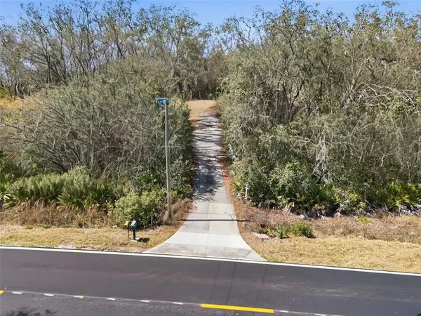 $700,000 | 35015 Radio Road, Leesburg, FL 34788