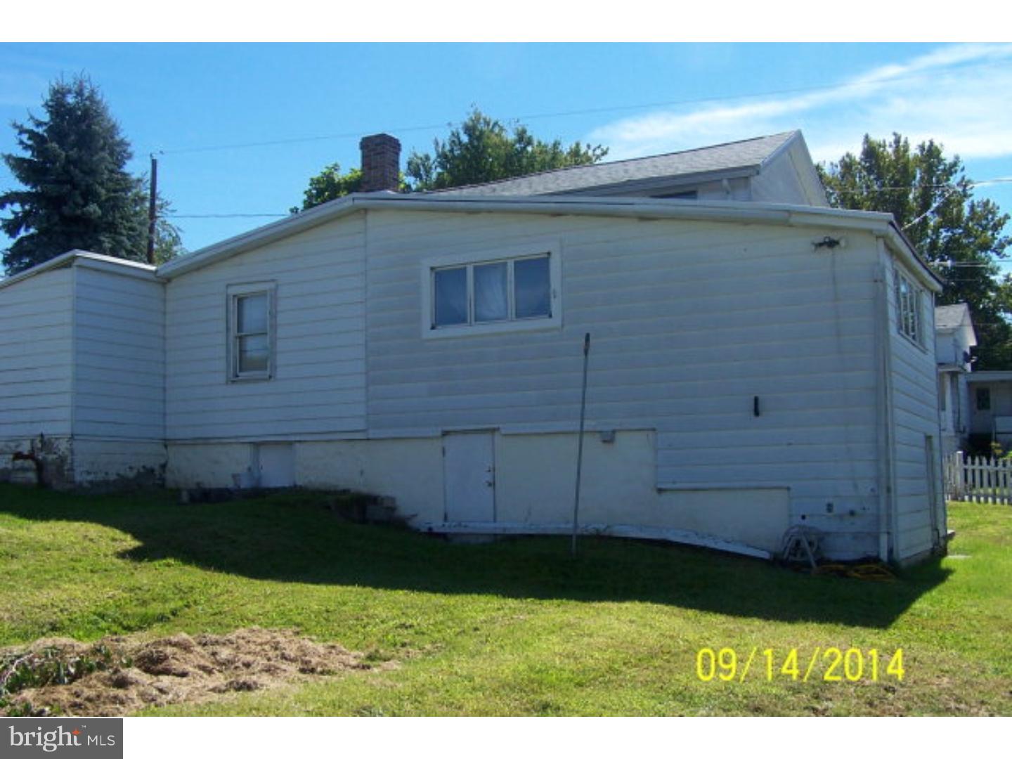 45 West Ruddle Street Coaldale, PA 18218 - Photo 3 of 8 View in Back