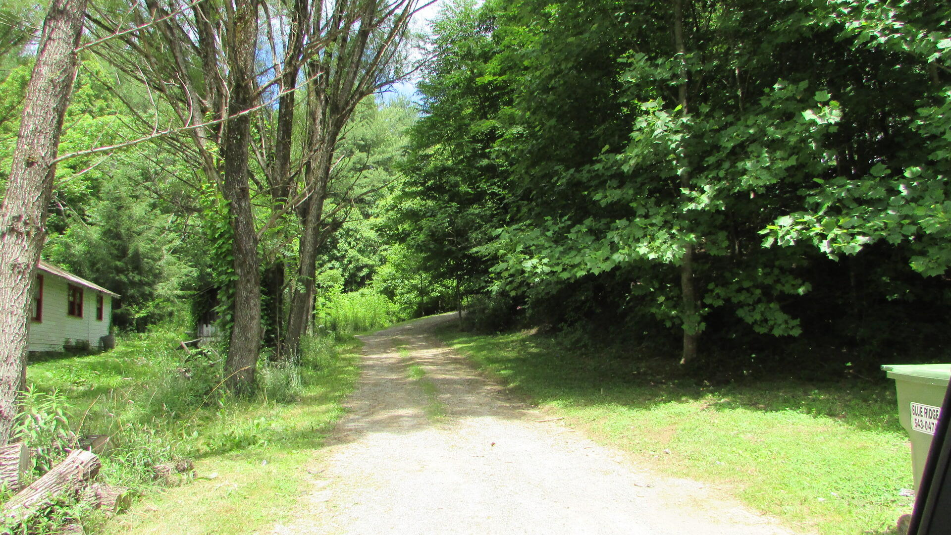 962 Fairview Road Hampton, TN 37658 - Photo 12 of 18 IMG_4613