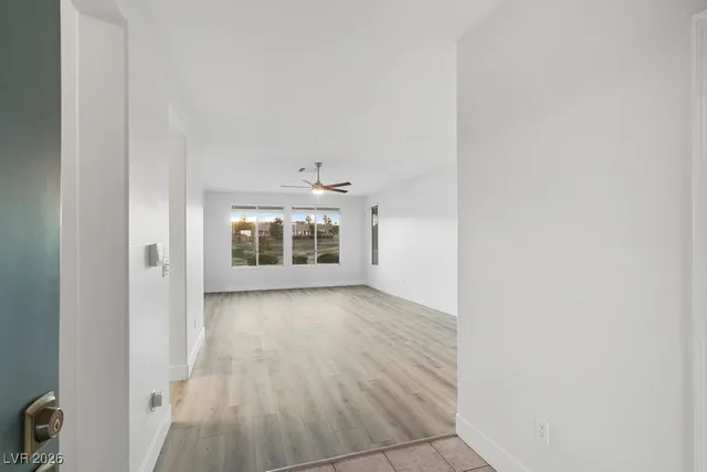 $2,695 | 503 Eagle Vista Drive, Henderson, NV 89012