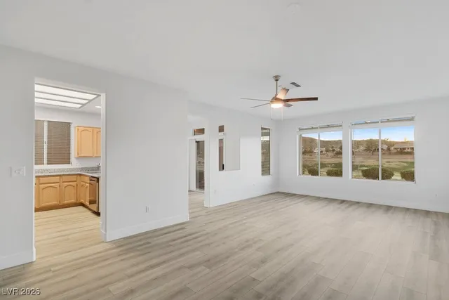 $2,695 | 503 Eagle Vista Drive, Henderson, NV 89012