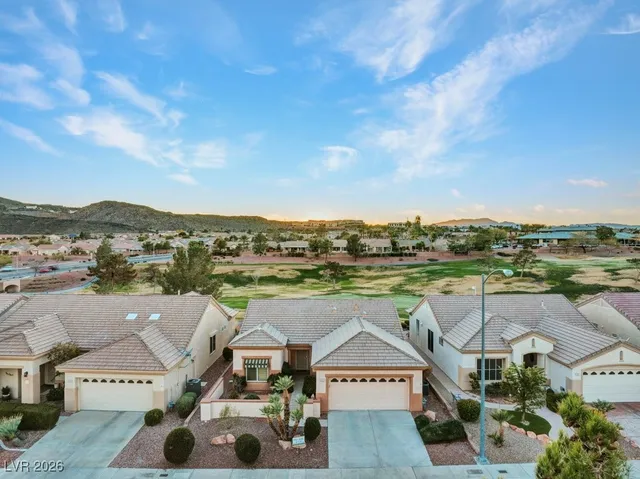 $2,695 | 503 Eagle Vista Drive, Henderson, NV 89012
