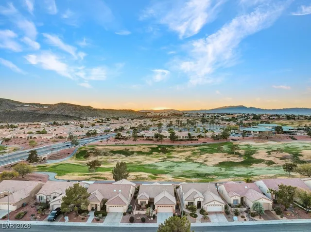 $2,695 | 503 Eagle Vista Drive, Henderson, NV 89012