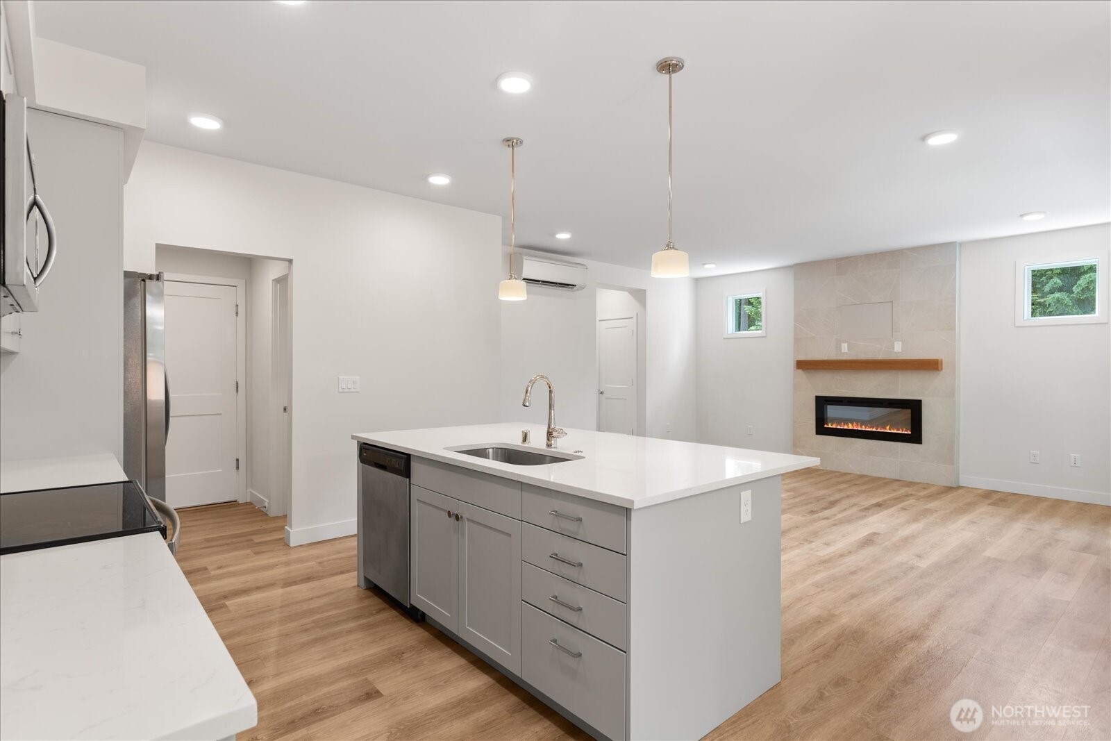 121 171st Place Southwest, Unit A Bothell, WA 98012 - Photo 13 of 38