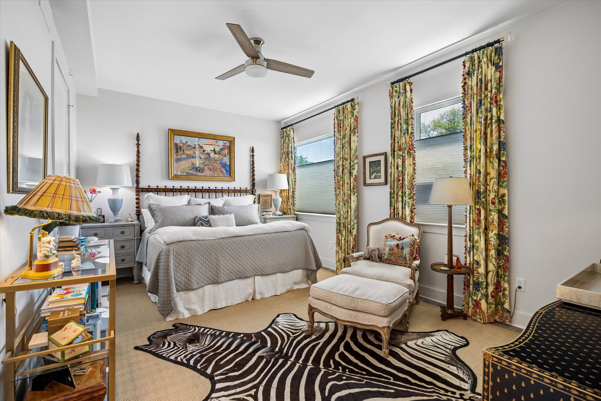 1715 Enfield Road, Unit 202 Austin, TX 78703 - Photo 21 of 30 Oversided Primary Suite