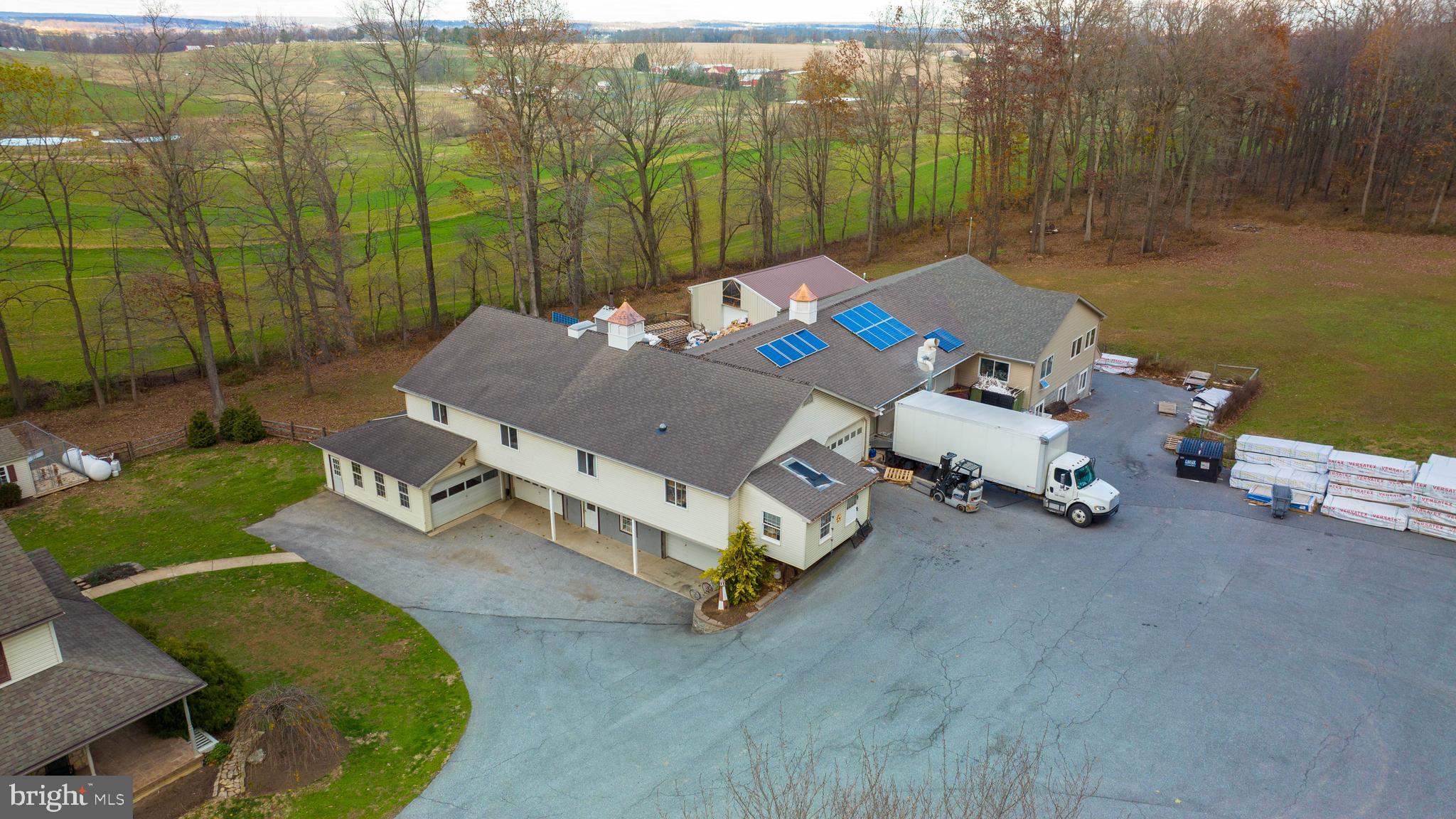 1559 Georgetown Road Christiana, PA 17509 - Photo 3 of 65