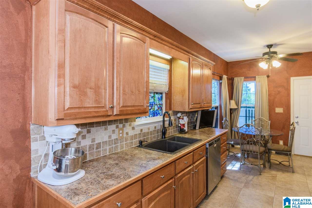 473 Hidden Ridge Drive Odenville, AL 35120 - Photo 11 of 37