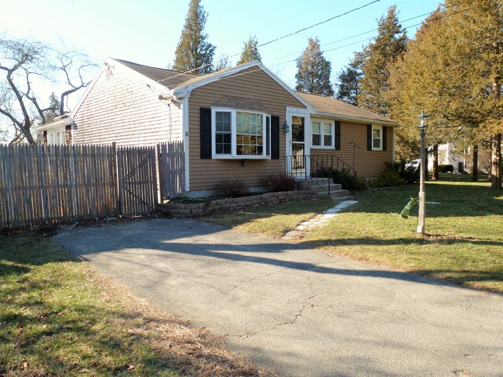 8 Gratto Road Marshfield, MA 02050 - Photo 1 of 8 Gallery Image 1