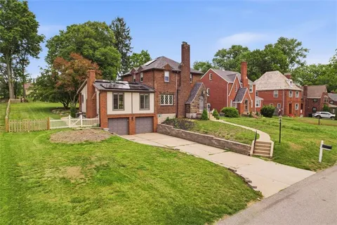 $458,000 | 212 Morewood Road, Glenshaw, PA 15116