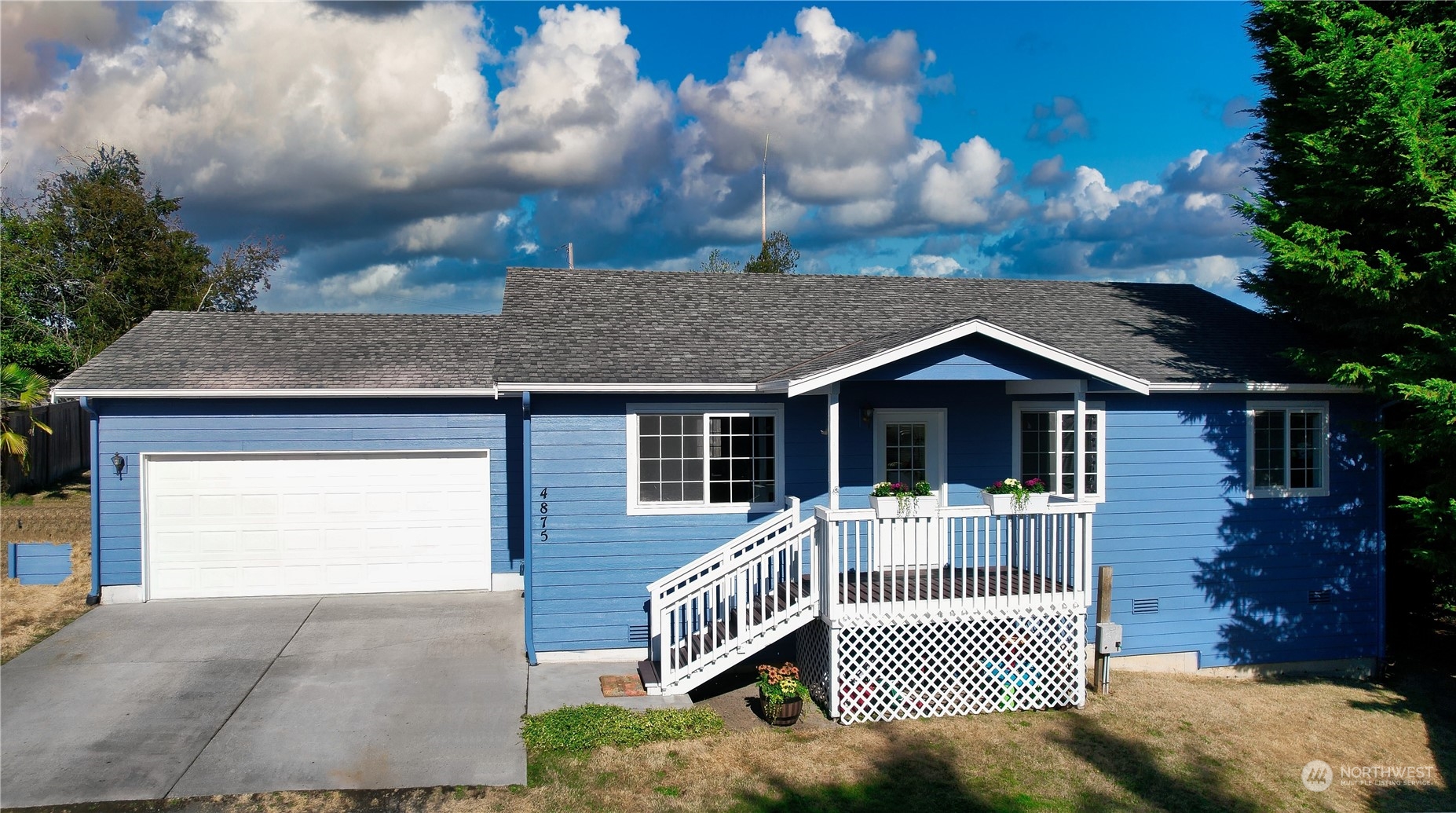 4875 Breezefair Road Freeland, WA 98249 - Photo 1 of 20 Gallery Image 1