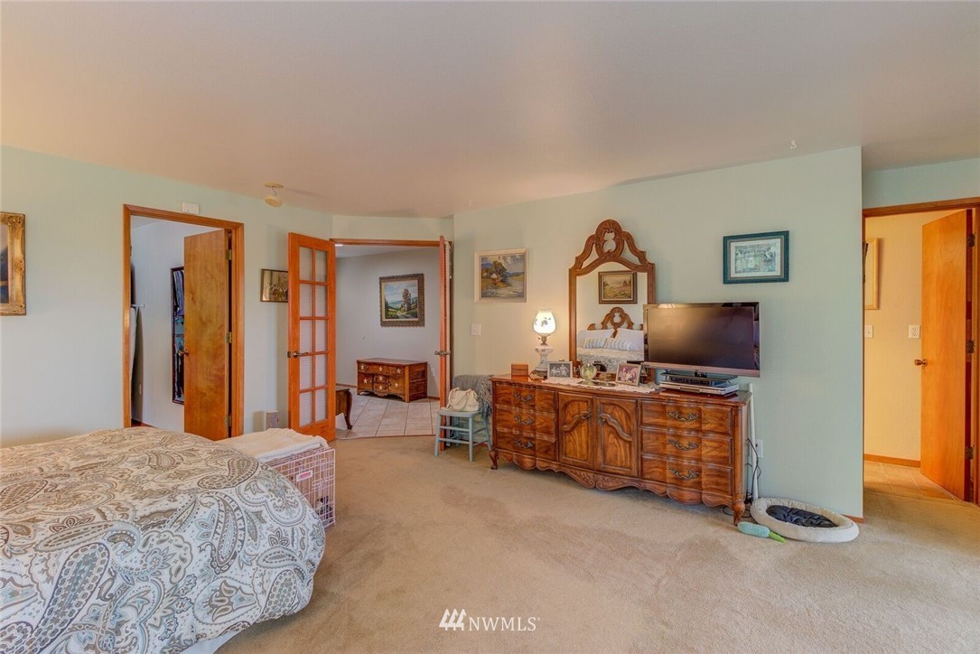 8146 Delphi Road Southwest Olympia, WA 98512 - Photo 12 of 21 Gallery Image 12