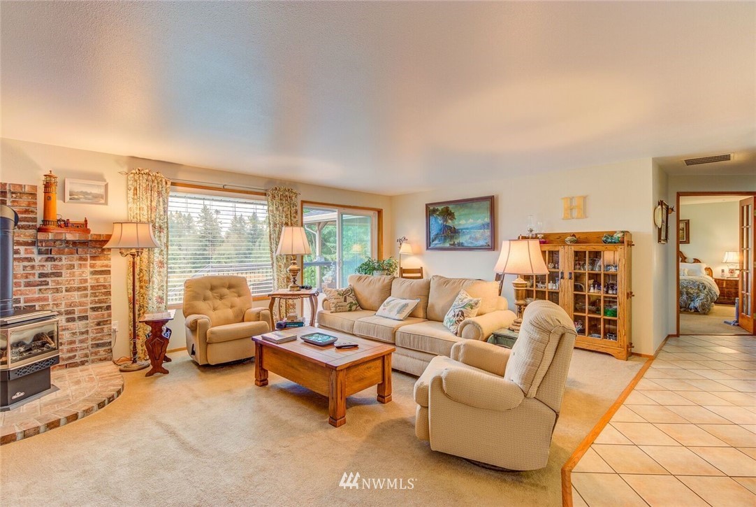 8146 Delphi Road Southwest Olympia, WA 98512 - Photo 10 of 21 Gallery Image 10