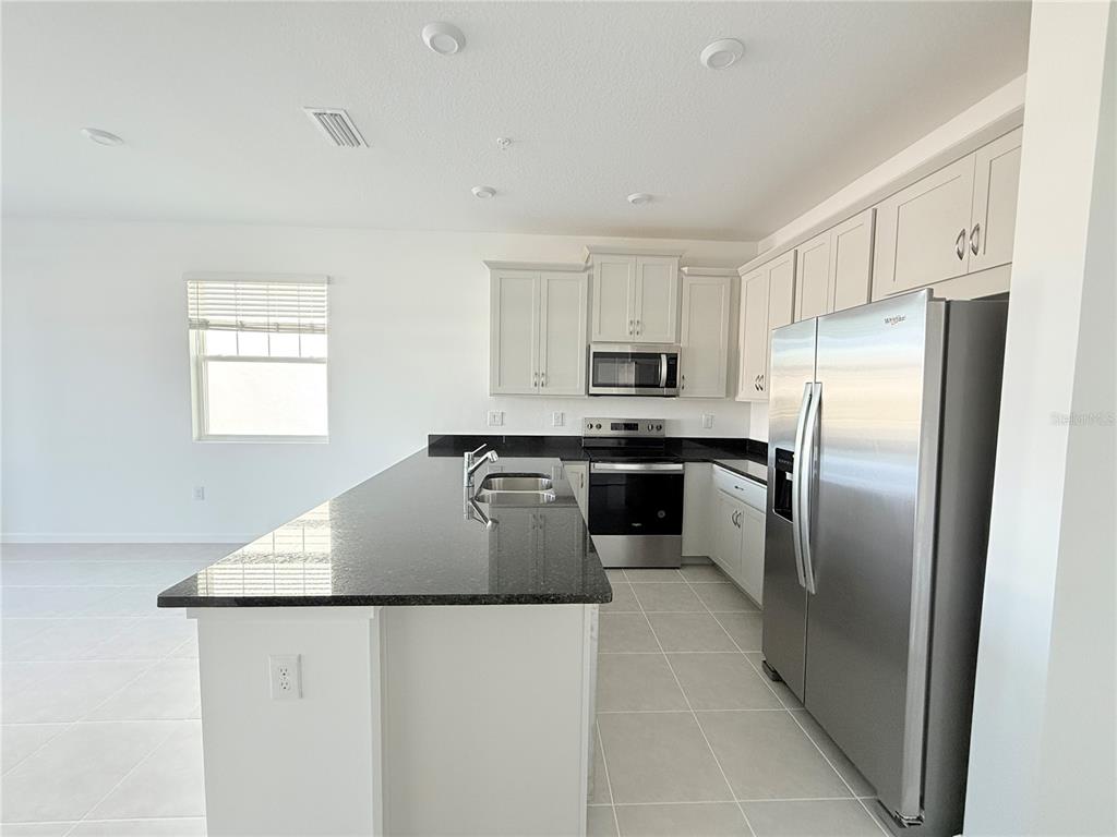 4124 Sadler Road Apopka, FL 32712 - Photo 4 of 27