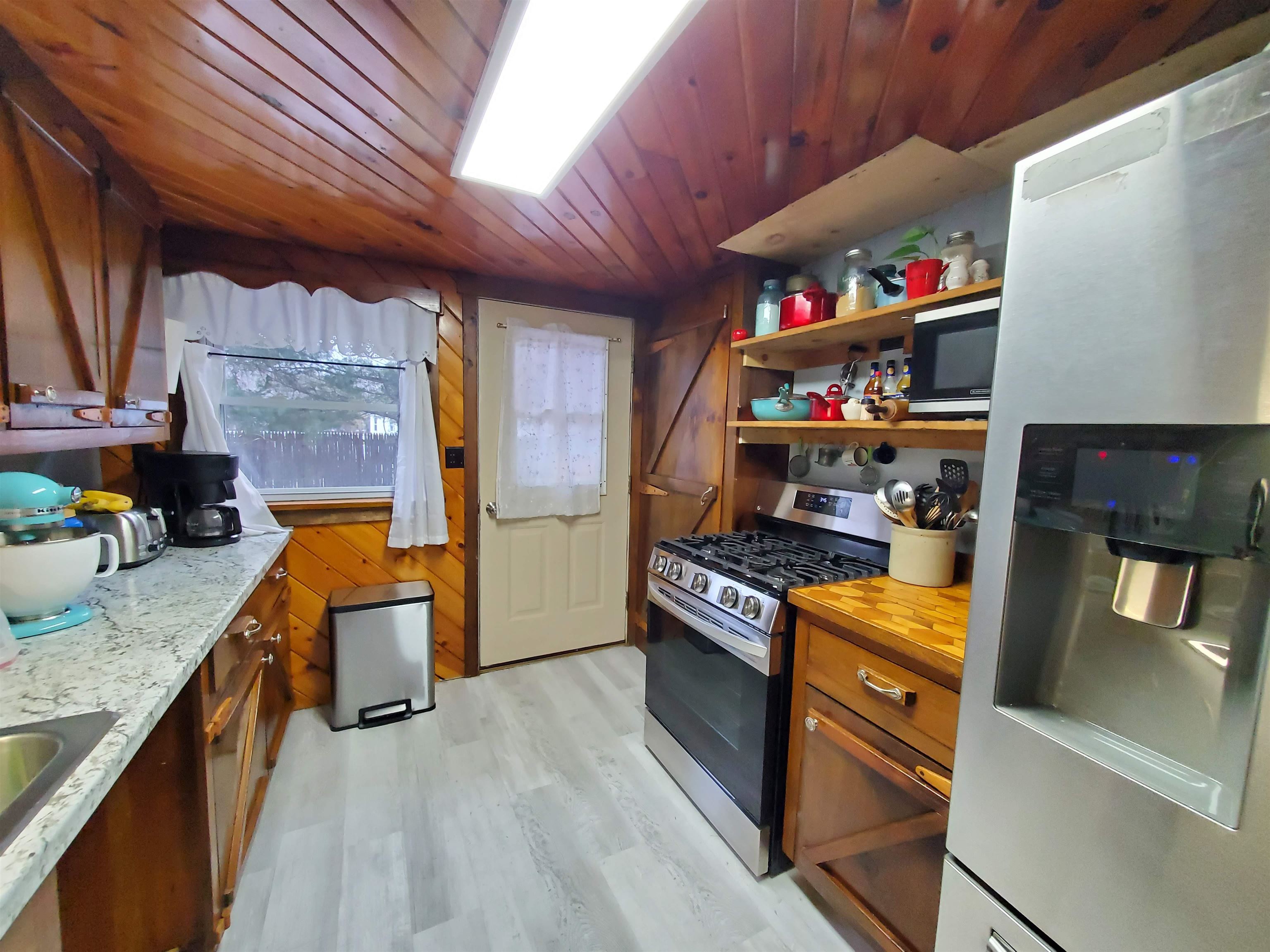 113 River Road Canaan, NH 03741 - Photo 10 of 34
