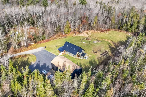 $499,000 | 33 Comikev Lane, Winterport, ME 04496