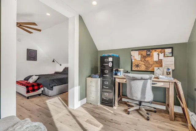 $525,000 | 33 Comikev Lane, Winterport, ME 04496