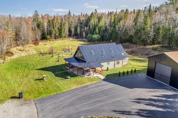 $499,000 | 33 Comikev Lane, Winterport, ME 04496