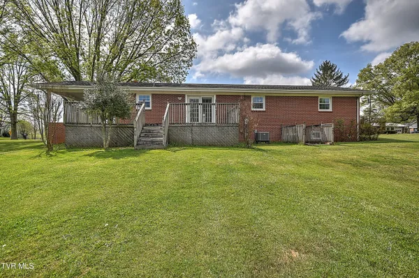 $309,900 | 879 Wayne Avenue Northeast, Abingdon, VA 24210