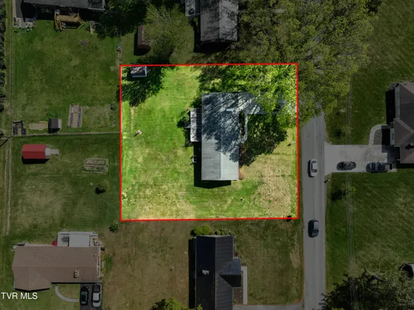 $309,900 | 879 Wayne Avenue Northeast, Abingdon, VA 24210