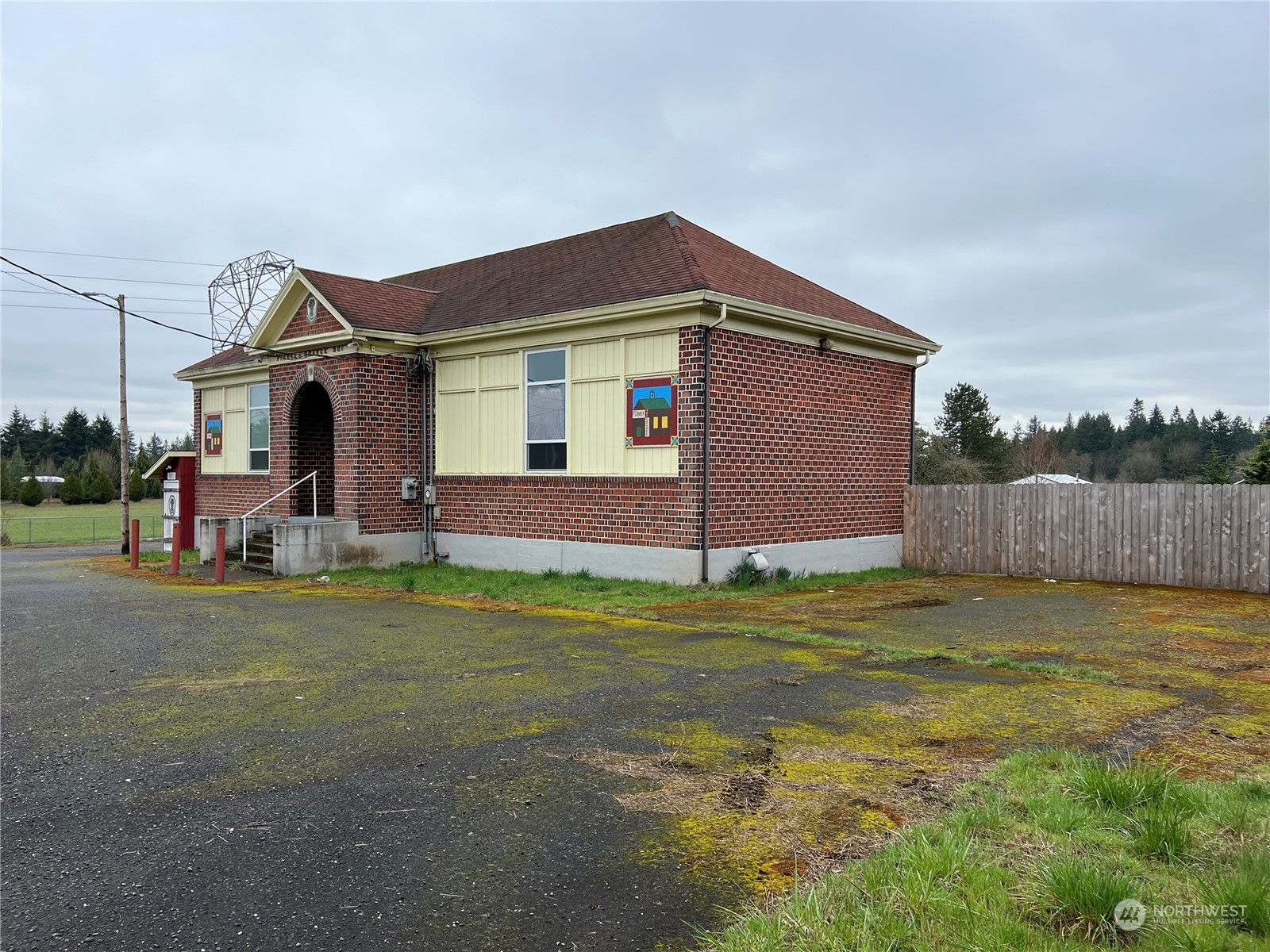 3803 Northeast 199th Street Ridgefield, WA 98642 - Photo 20 of 22 a front view of a house with a yard