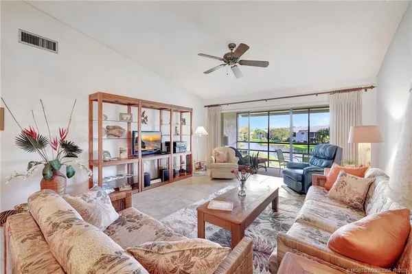 $179,000 | 3001 Southeast Aster Lane, Unit 906, Stuart, FL 34994