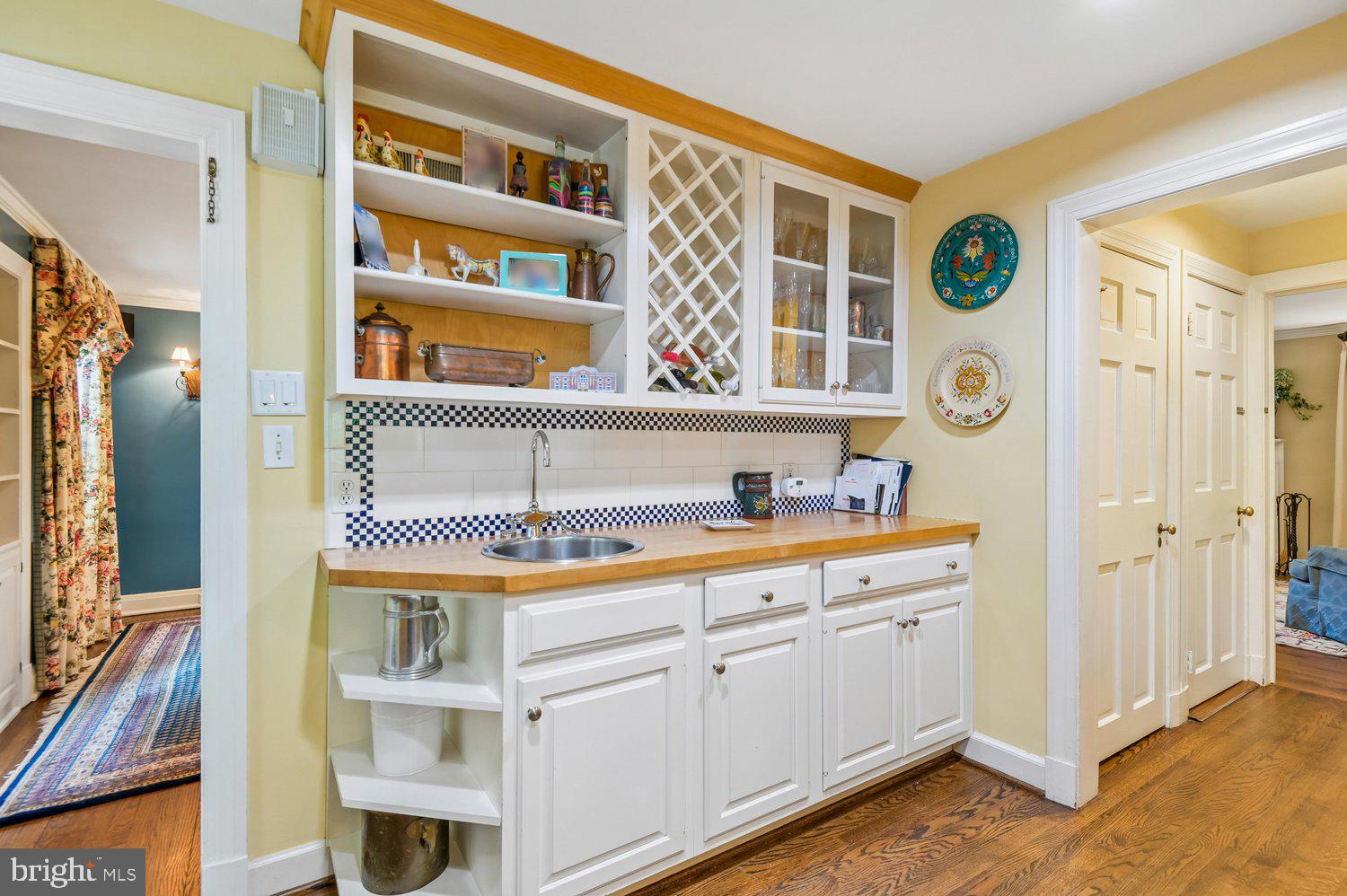 1110 Bryn Mawr Road Baltimore, MD 21210 - Photo 26 of 67 Kitchen