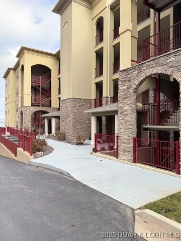 $589,500 | 3168 Twin Rivers Point, Unit 3E, Camdenton, MO 65020